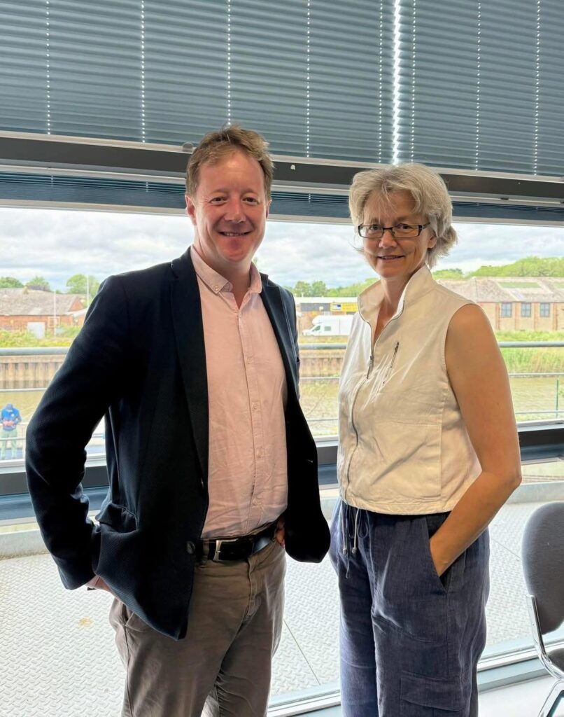Cllr Anna Bailey standing beside Mayor Paul Bristow